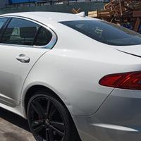 JAGUAR XF anno 2013 cilindrata 2179 KW 147 codice 