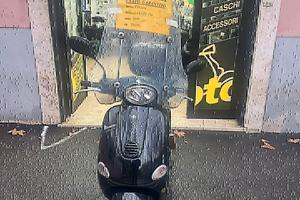 Piaggio Vespa 150 4T - 2000 - PERMUTE