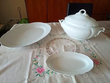 Vecchio Ginori in porcellana bianca