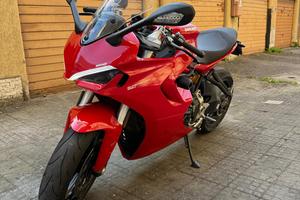 Ducati Supersport 950 in condizioni impeccabili