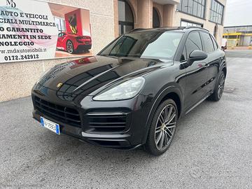 PORSCHE Cayenne 3.0 V6 TETTO CERCHI 22 CAMERA FULL