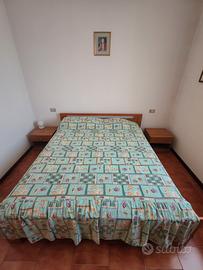 Letto e 2 comodini 