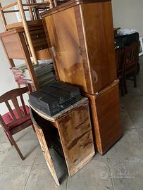 Macchine da cucire vintage antiche e altro