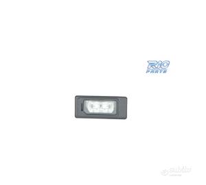 LUCE TARGA A LED AUDI A1 10-15 CON PORTALAMPADA