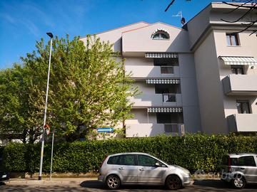BILOCALE ARREDATO BORGO ROMA