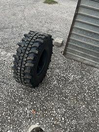 Gomme 285/75 16
