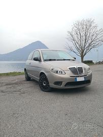 Lancia Ypsilon 1.2 DIVA Neopatentati