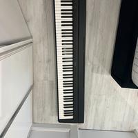 Piano digitale Yamaha (Modello P-35)