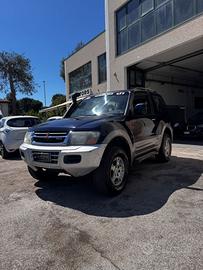 Mitsubishi Pajero 3.2 16V DI-D 3p. GLS1 AUTOMATICO