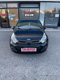 Kia Rio 1.4 -UNICO PROPRIETARIO-NEOPATENTATI