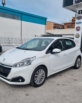 Peugeot 208 PureTech 82 5 porte Active