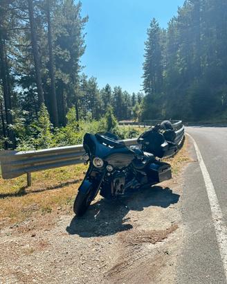 Street Glide Special Black Milwaukee-Eight 114!