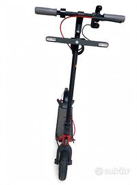 Segway Ninebot D38E - con frecce LED - Roma