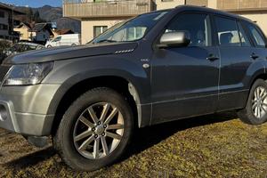 Suzuki gran vitara