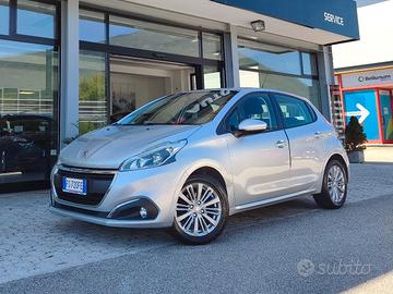 Peugeot 208 5 Porte 1.6 bluehdi Active PACK 75cv