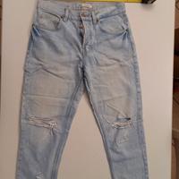 jeans  strappati Zara