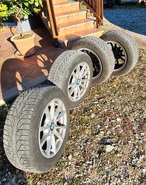 Cerchi in lega BMW F31 7J x 16 con gomme invernali