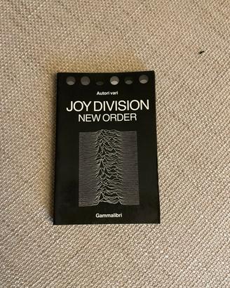 “Joy Division. New Order” - Libro