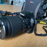 Fotocamera professionale NIKON REFLEX D3400