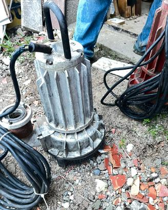 2 Pompe sommerse 380v