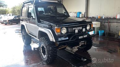 TOYOTA Land Cruiser - 1989