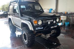 TOYOTA Land Cruiser - 1989