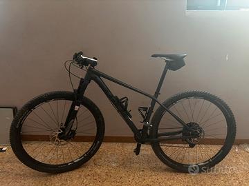 Trek Superfly 8