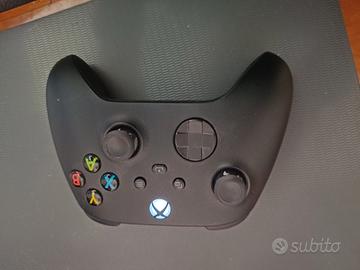 Controller nero per Xbox serie s/x pari al nuovo