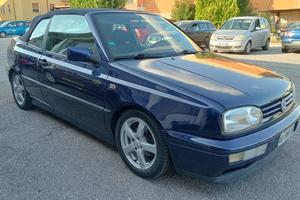 Golf Cabriolet Pink Floyd 1.8_1995