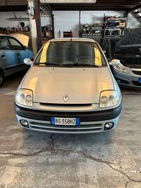 Renault Clio 3p 1.2 benz