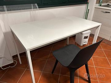 Tavolo bianco 125x74
