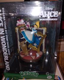 Alice in Wonderland - diorama