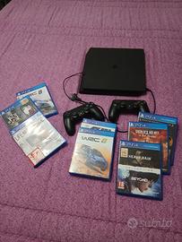 Play station 4 con 2 joystick e giochi