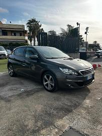 Peugeot 308 PureTech Turbo 130 S&S Allure GPL