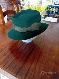 Cappello verde anni 30/40