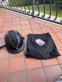 CAP per equitazione edizione limitata nero