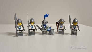 5 Minifigure LEGO castle Horse Knight