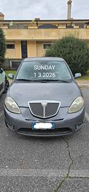 Lancia Ypsilon 1.3 mjt 16v Oro giallo 90 cv