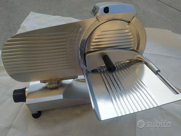 Affettatrice lama 25