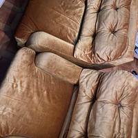 Divano vintage in velluto a coste anni 70/80