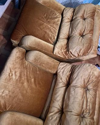 Divano vintage in velluto a coste anni 70/80