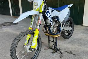 Husqvana FE 250 4t 2020