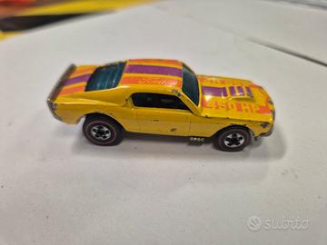 Ford mustang  stocker redline hot wheels 