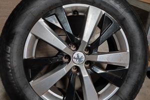 Cerchi in lega da 17" + gomme 