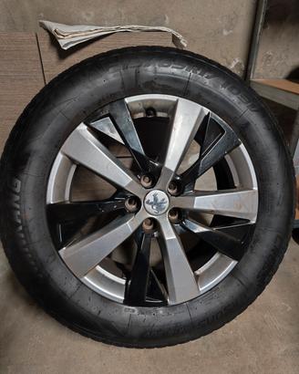 Cerchi in lega da 17" + gomme 