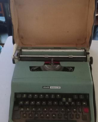 Macchina Da Scrivere Olivetti Lettera 32