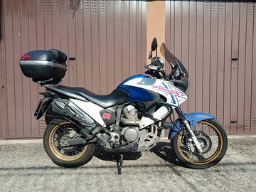 Honda Transalp 700 versione Abs