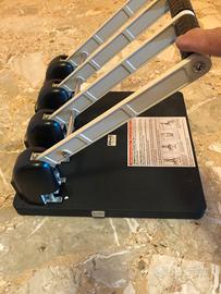 Perfora fogli  professionale a 4 fori