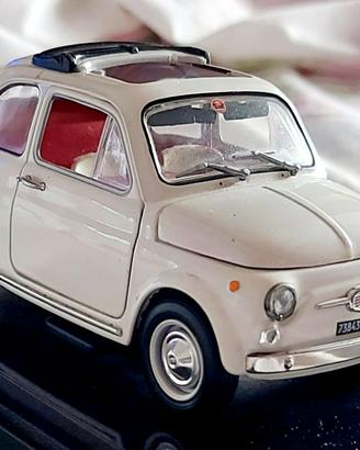 Fiat 500F special scala 1-24 perfetta bianca.