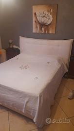 Letto matrimoniale